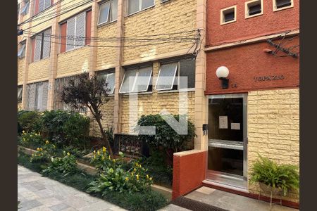 Apartamento à venda com 98m², 3 quartos e sem vaga Apartamento à venda com 98m², 3 quartos e sem vagaFachada do bloco