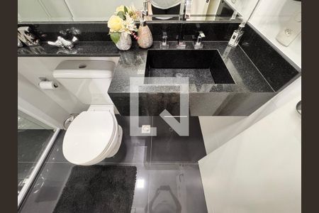 Apartamento à venda com 66m², 2 quartos e 2 vagasBanheiro