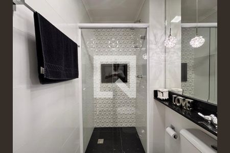 Apartamento à venda com 66m², 2 quartos e 2 vagasBanheiro