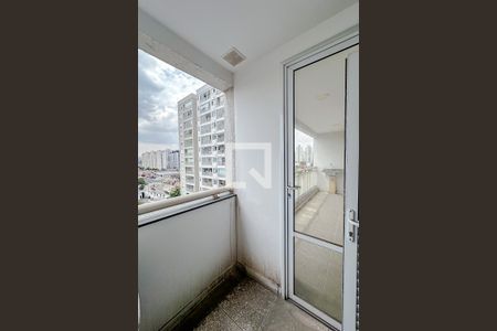 Apartamento à venda com 64m², 2 quartos e 1 vagaÁrea de Serviço