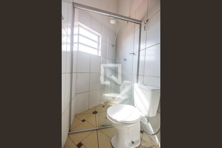 Casa para alugar com 29m², 1 quarto e sem vaga Casa para alugar com 29m², 1 quarto e sem vagaBanheiro da Suíte