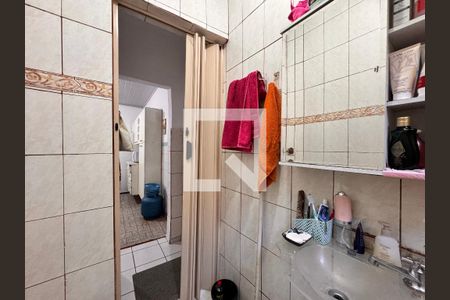 Casa à venda com 95m², 3 quartos e 1 vaga Casa à venda com 95m², 3 quartos e 1 vagaBanheiro