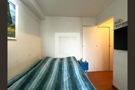 Apartamento à venda com 105m², 2 quartos e 2 vagas Apartamento à venda com 105m², 2 quartos e 2 vagasSuite