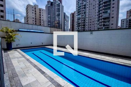 Apartamento à venda com 105m², 2 quartos e 2 vagas Apartamento à venda com 105m², 2 quartos e 2 vagasÁrea comum - Piscina