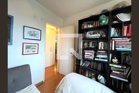 Apartamento à venda com 105m², 2 quartos e 2 vagas Apartamento à venda com 105m², 2 quartos e 2 vagasQuarto 2