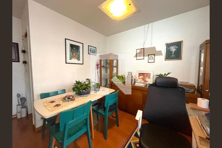 Apartamento à venda com 105m², 2 quartos e 2 vagas Apartamento à venda com 105m², 2 quartos e 2 vagasSala