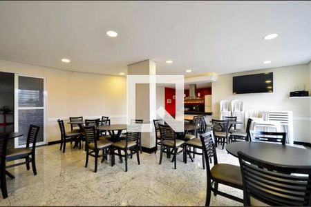 Apartamento à venda com 105m², 2 quartos e 2 vagas Apartamento à venda com 105m², 2 quartos e 2 vagasÁrea comum - Salão de festas