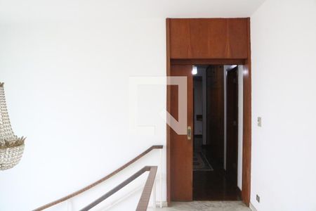 Casa à venda com 584m², 5 quartos e 5 vagasSala - Hall de entrada