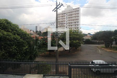 Casa à venda com 163m², 3 quartos e 2 vagas Casa à venda com 163m², 3 quartos e 2 vagasVista do Quarto 1 (suíte)