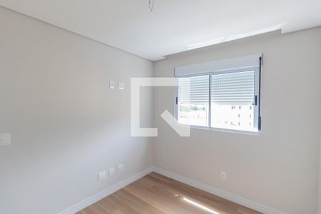 Apartamento à venda com 326m², 5 quartos e 3 vagas Apartamento à venda com 326m², 5 quartos e 3 vagasQuarto 1