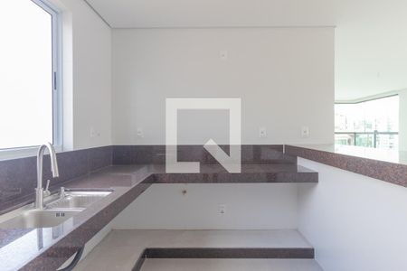 Apartamento à venda com 326m², 5 quartos e 3 vagas Apartamento à venda com 326m², 5 quartos e 3 vagasCozinha