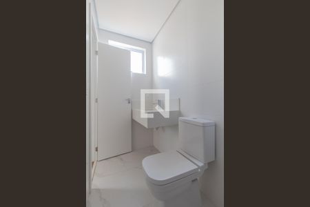 Apartamento à venda com 326m², 5 quartos e 3 vagas Apartamento à venda com 326m², 5 quartos e 3 vagasBanheiro da Suite 2