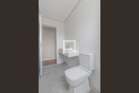 Apartamento à venda com 326m², 5 quartos e 3 vagas Apartamento à venda com 326m², 5 quartos e 3 vagasBanheiro Social