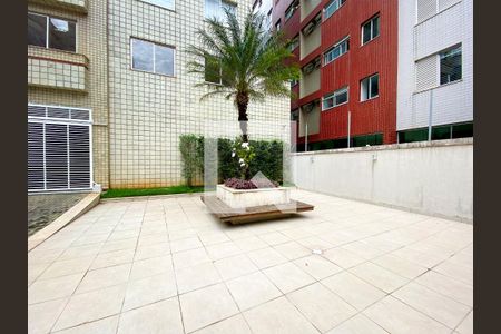 Apartamento à venda com 125m², 4 quartos e 2 vagas Apartamento à venda com 125m², 4 quartos e 2 vagasÁrea comum
