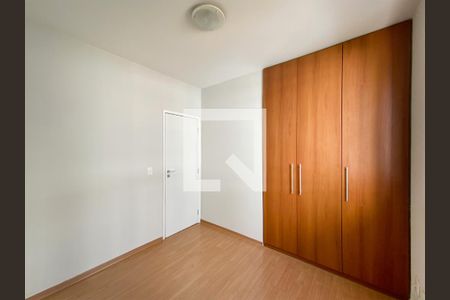 Apartamento à venda com 125m², 4 quartos e 2 vagas Apartamento à venda com 125m², 4 quartos e 2 vagasQuarto 2