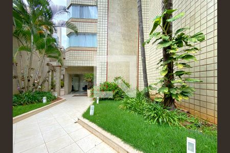 Apartamento à venda com 125m², 4 quartos e 2 vagas Apartamento à venda com 125m², 4 quartos e 2 vagasÁrea comum - Jardim