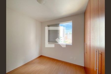 Apartamento à venda com 125m², 4 quartos e 2 vagas Apartamento à venda com 125m², 4 quartos e 2 vagasQuarto 4