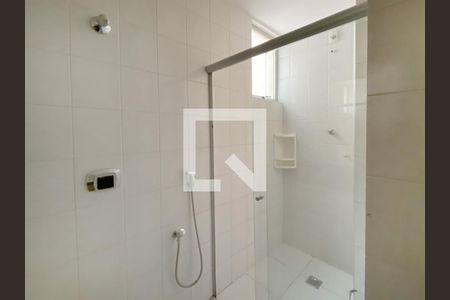 Apartamento à venda com 125m², 4 quartos e 2 vagas Apartamento à venda com 125m², 4 quartos e 2 vagasBanheiro
