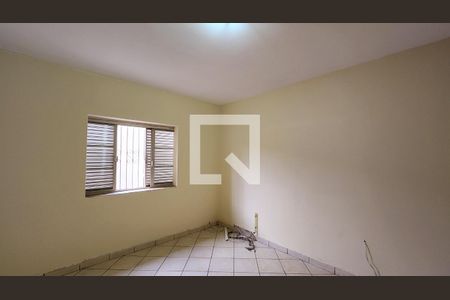 Casa à venda com 251m², 4 quartos e 5 vagas Casa à venda com 251m², 4 quartos e 5 vagasQuarto 3