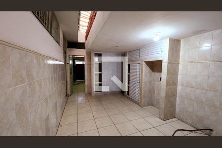 Casa à venda com 251m², 4 quartos e 5 vagas Casa à venda com 251m², 4 quartos e 5 vagasCozinha 2