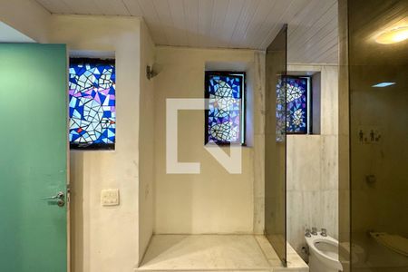 Casa à venda com 1800m², 11 quartos e 8 vagas Casa à venda com 1800m², 11 quartos e 8 vagasSuíte 07 - Casa 04