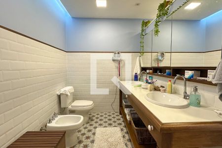 Casa à venda com 1800m², 11 quartos e 8 vagas Casa à venda com 1800m², 11 quartos e 8 vagasSuíte 01 - Casa 01