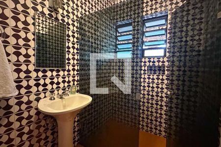Casa à venda com 1800m², 11 quartos e 8 vagas Casa à venda com 1800m², 11 quartos e 8 vagasBanheiro - Casa 02