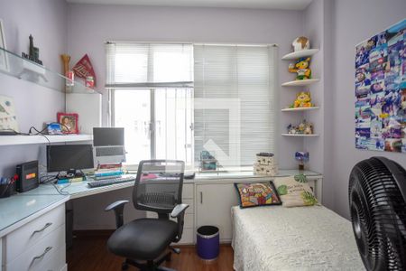 Apartamento à venda com 115m², 3 quartos e 2 vagasQuarto 2