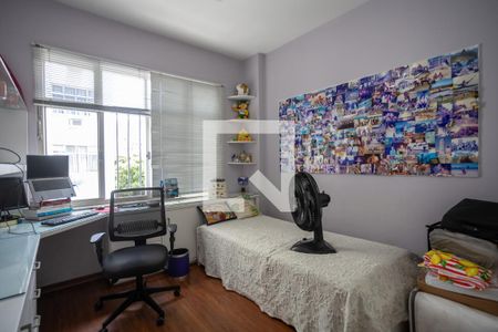 Apartamento à venda com 115m², 3 quartos e 2 vagasQuarto 2