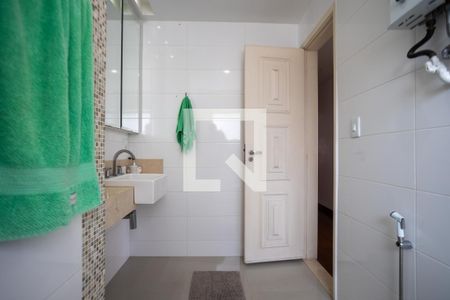 Apartamento à venda com 115m², 3 quartos e 2 vagasBanheiro Social