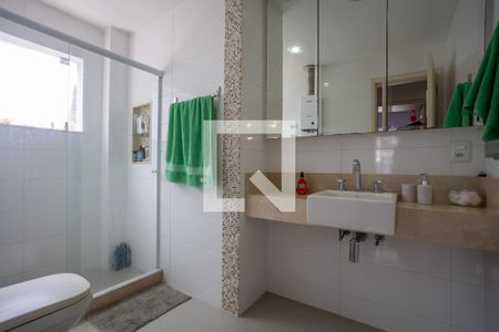 Apartamento à venda com 115m², 3 quartos e 2 vagasBanheiro Social