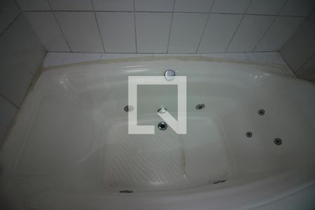 Apartamento à venda com 130m², 3 quartos e 3 vagasSuíte 1 Banheiro 