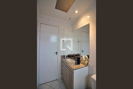 Apartamento à venda com 130m², 3 quartos e 3 vagasSuíte 2 Banheiro 