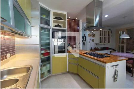 Apartamento à venda com 316m², 6 quartos e 2 vagas