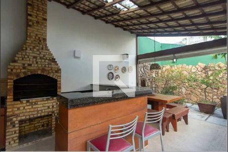 Apartamento à venda com 316m², 6 quartos e 2 vagas