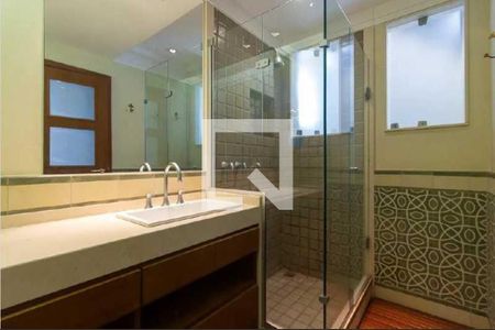 Apartamento à venda com 316m², 6 quartos e 2 vagas