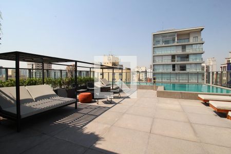 Apartamento à venda com 41m², 1 quarto e sem vaga Apartamento à venda com 41m², 1 quarto e sem vagaÁrea comum - Piscina