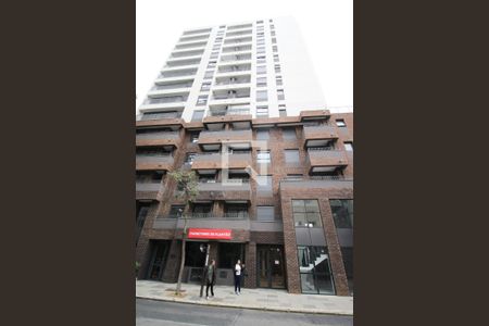 Apartamento à venda com 41m², 1 quarto e sem vaga Apartamento à venda com 41m², 1 quarto e sem vagaFachada