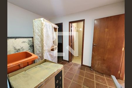 Casa à venda com 690m², 6 quartos e 3 vagas Casa à venda com 690m², 6 quartos e 3 vagasSuíte 2