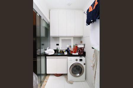 Casa de condomínio à venda com 68m², 2 quartos e 2 vagasÁrea de Serviço