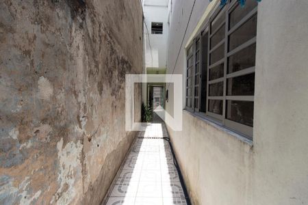 Casa à venda com 300m², 3 quartos e 2 vagas Casa à venda com 300m², 3 quartos e 2 vagasCorredor Externo