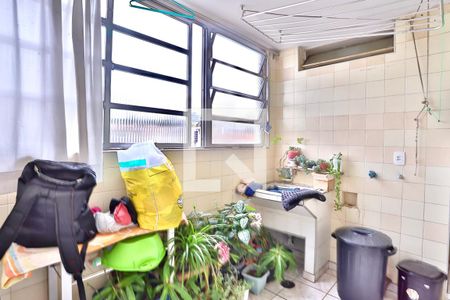 Apartamento à venda com 129m², 2 quartos e 1 vaga Apartamento à venda com 129m², 2 quartos e 1 vagaLavanderia