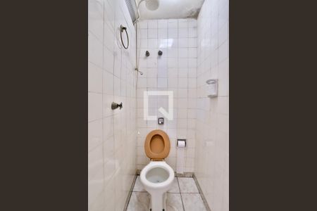 Apartamento à venda com 129m², 2 quartos e 1 vaga Apartamento à venda com 129m², 2 quartos e 1 vagaBanheiro de serviço