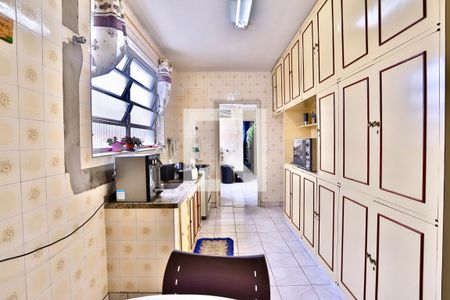 Apartamento à venda com 129m², 2 quartos e 1 vaga Apartamento à venda com 129m², 2 quartos e 1 vagaCozinha