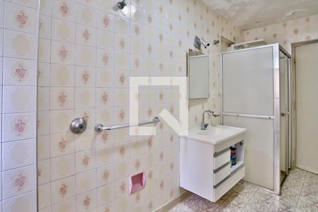 Apartamento à venda com 129m², 2 quartos e 1 vaga Apartamento à venda com 129m², 2 quartos e 1 vagaBanheiro
