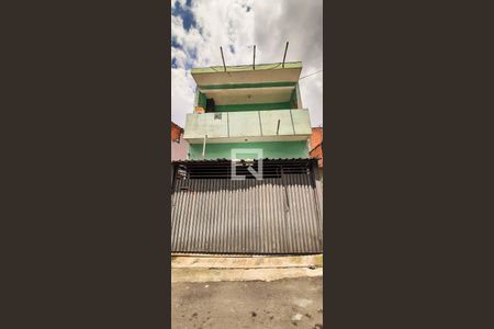 Casa para alugar com 120m², 2 quartos e 1 vaga Casa para alugar com 120m², 2 quartos e 1 vagaFachada da Casa