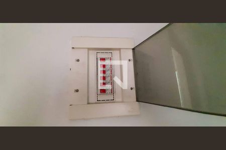 Casa para alugar com 120m², 2 quartos e 1 vaga Casa para alugar com 120m², 2 quartos e 1 vagaQuadro de Luz