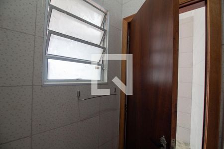 Casa à venda com 249m², 3 quartos e 4 vagas Casa à venda com 249m², 3 quartos e 4 vagasBanheiro de serviço