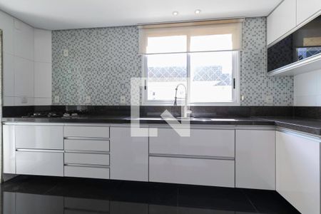 Apartamento à venda com 262m², 4 quartos e 3 vagas Apartamento à venda com 262m², 4 quartos e 3 vagasCozinha