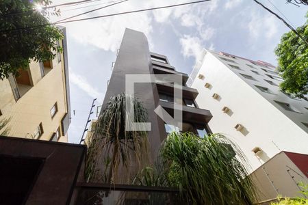 Apartamento à venda com 262m², 4 quartos e 3 vagas Apartamento à venda com 262m², 4 quartos e 3 vagasFachada